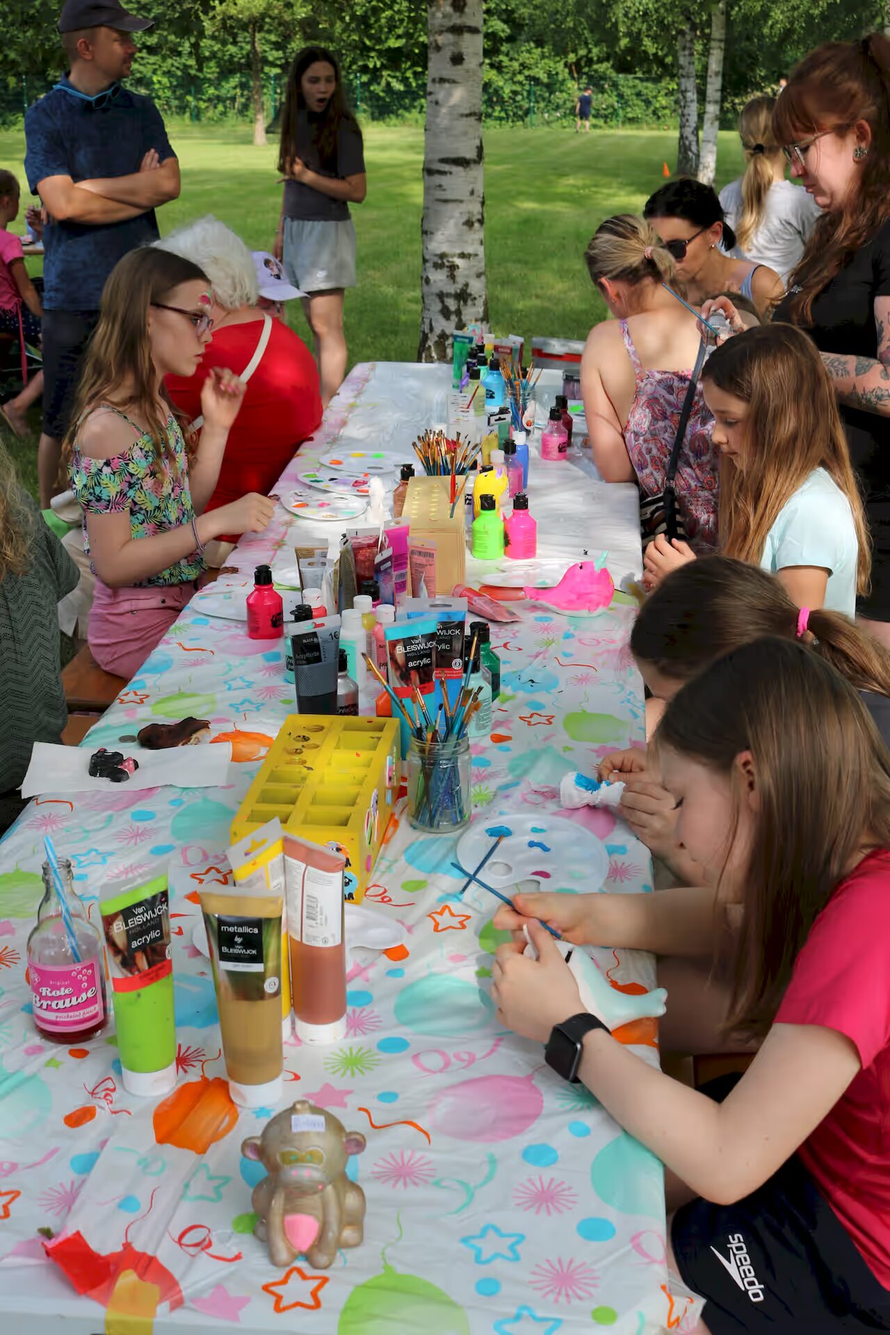Bastelstraße beim Kinderfest